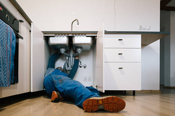 Professional Plumbing technician working in Clyde, OH